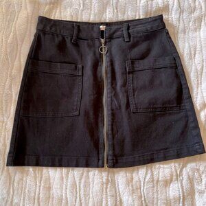 Juniors/ Womens Black Jean Skirt Zipper Front Size 11